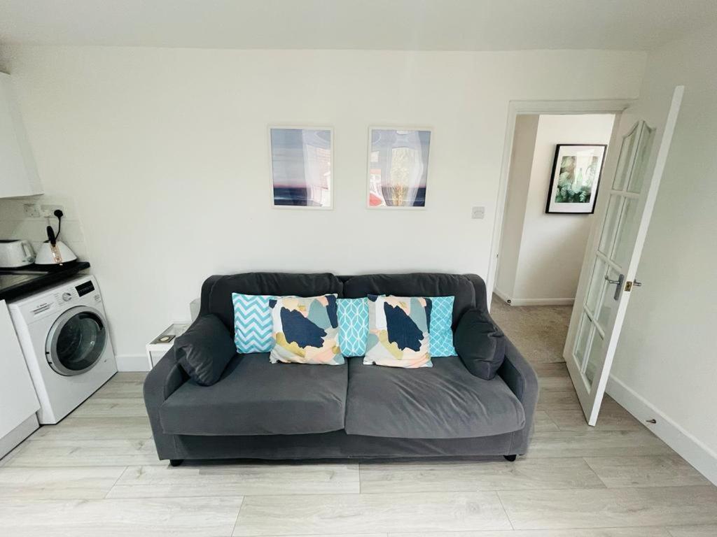 Enfield Chase Apartment المظهر الخارجي الصورة