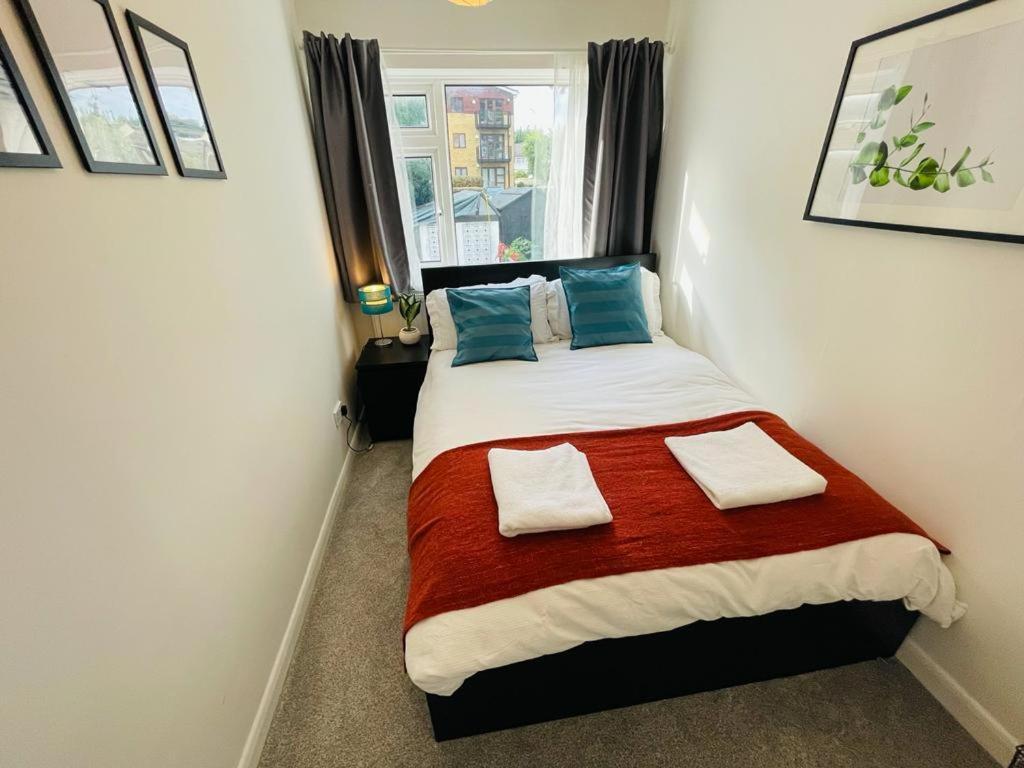 Enfield Chase Apartment المظهر الخارجي الصورة
